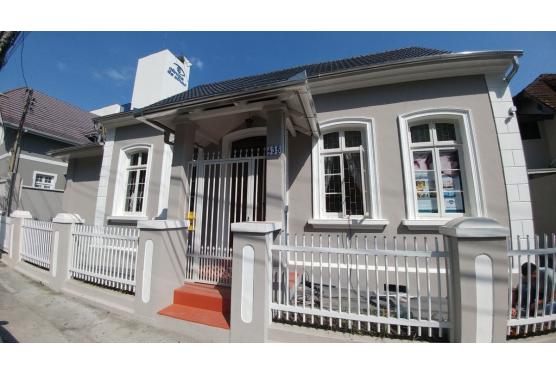 Casa do Aconchego é inaugurada em Blumenau