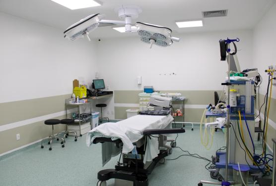 Hospital Santo Antônio inaugura nova sala cirúrgica